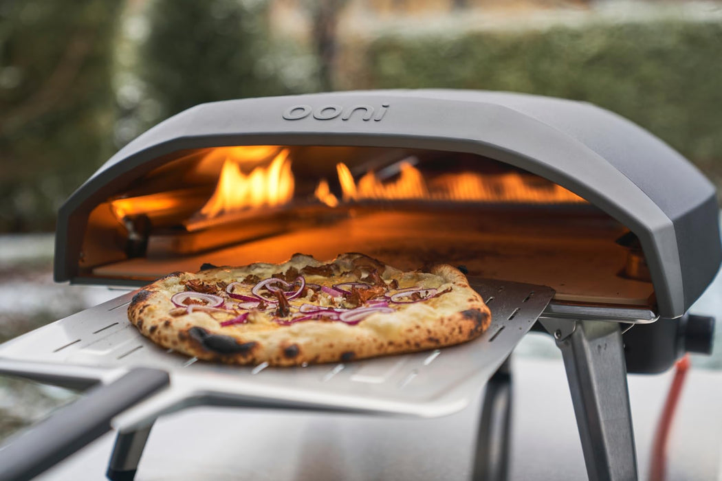 Ooni Koda 16 Gas Pizza Oven – 28mbar Propane Outdoor Pizza Oven, Portable Pizza Oven For Fire and Stonebaked 16 Inch Pizzas, With Gas Hose & Regulator, Countertop Pizza Maker, Outdoor Pizza Cooker